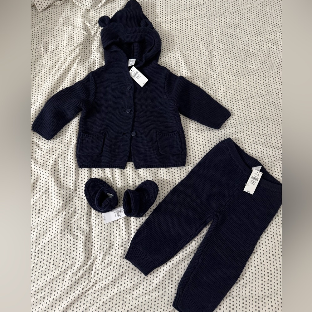 Gap Baby Bear Brennan Cardigan, Sweater Pants, and Booties Set, Navy Blue, 6-12M